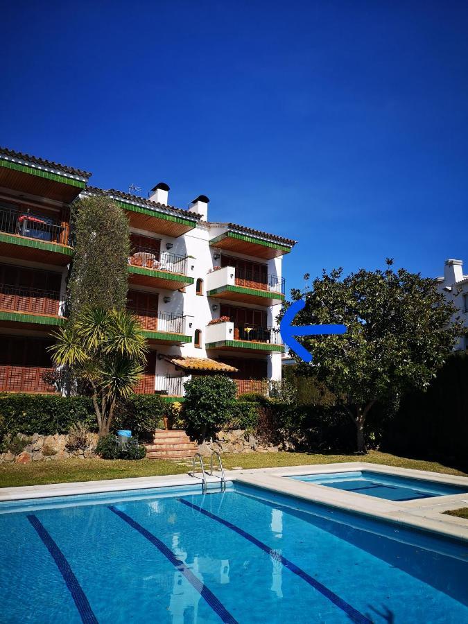 Apartamento Con Piscina L' Ancora Calella De Palafrugell Luaran gambar