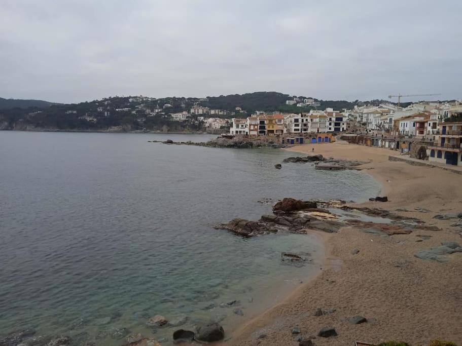 Apartamento Con Piscina L' Ancora Calella De Palafrugell Luaran gambar