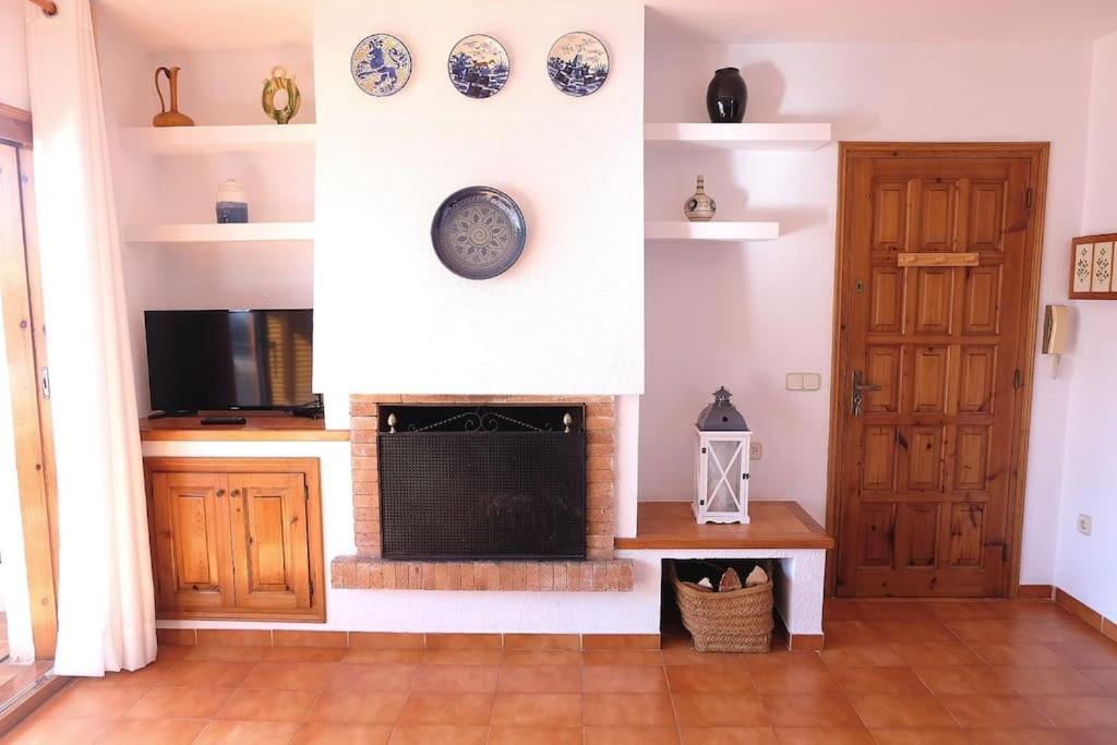 Apartamento Con Piscina L' Ancora Calella De Palafrugell Luaran gambar